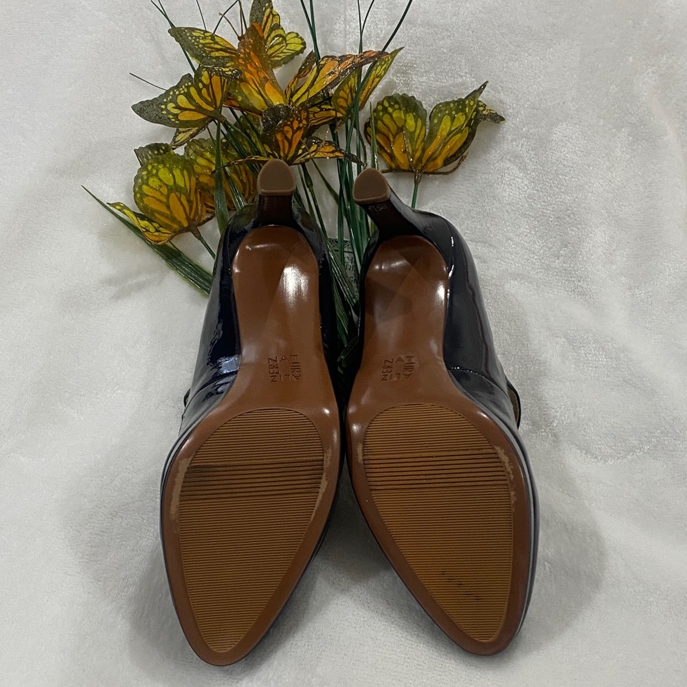 NATURALIZER Black Patent Mary Jane Heels. Size 8N - Picture 5 of 6